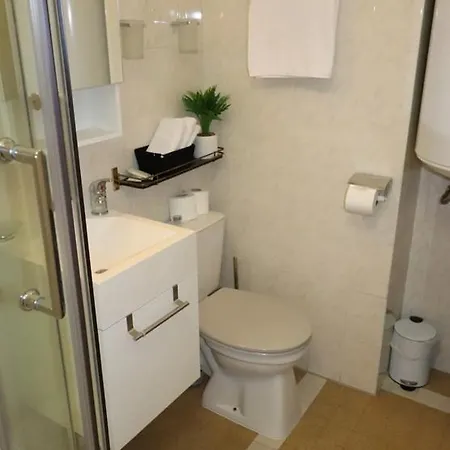 Superbe Carre D'or ,terrasse/clim Apartman